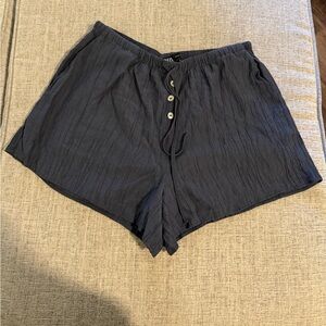 Zara navy blue crinkle shorts size extra small